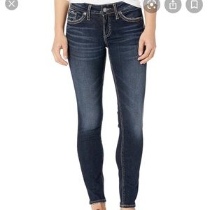 NWT Dark Wash Silver Jeans